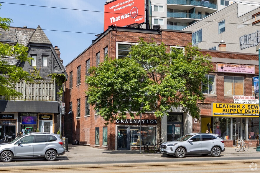 Primary Photo Of 204 Spadina Ave, Toronto Office For Lease