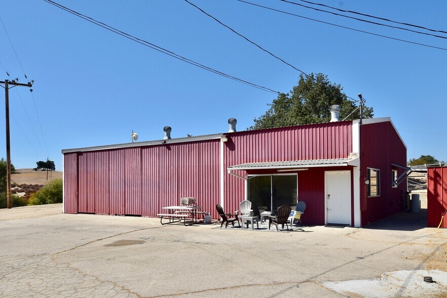 More Photos Of 76980 San Antonio Rd, Bradley Specialty For Sale
