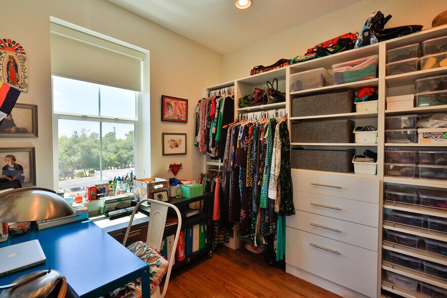 More Photos Of 215 S Palmetto Ave, Daytona Beach Office For Sale