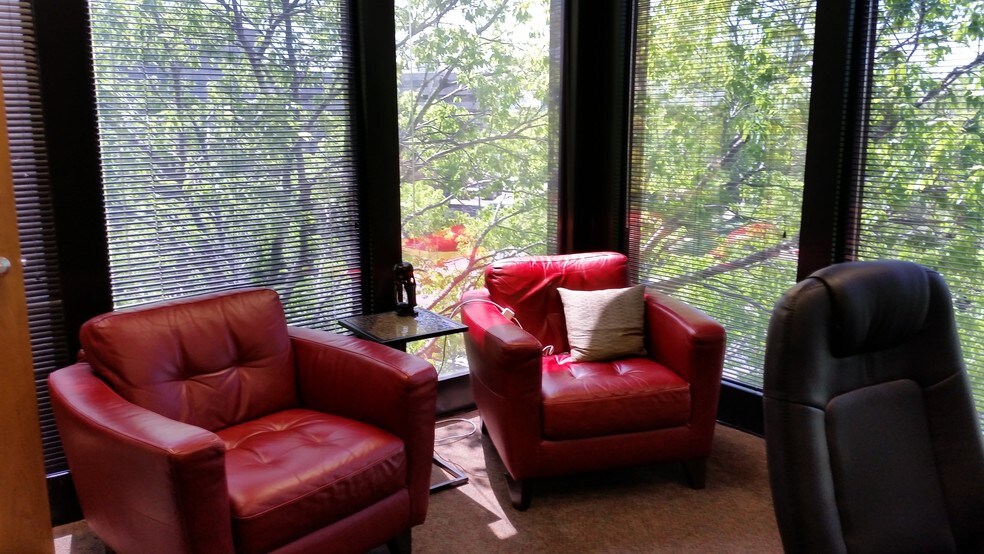 More Photos Of 7400 Metro Blvd, Edina Office For Lease