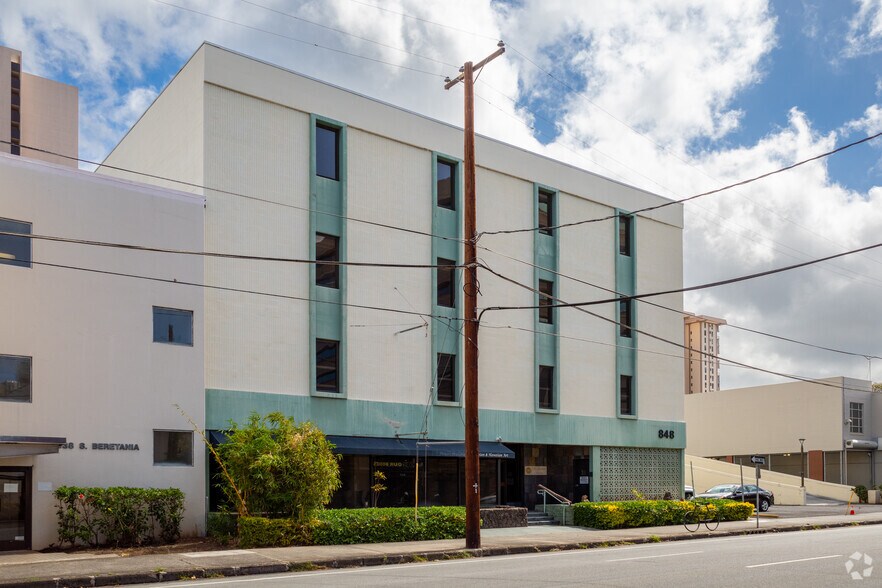 More Photos Of 848 S Beretania St, Honolulu Medical For Lease