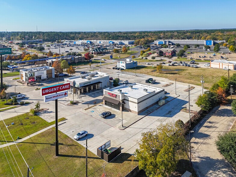 More Photos Of 2132 S 1st St, Lufkin Freestanding For Sale