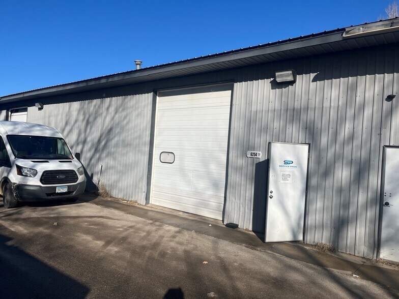 More Photos Of 6256 34th Ave NW, Rochester Warehouse For Lease