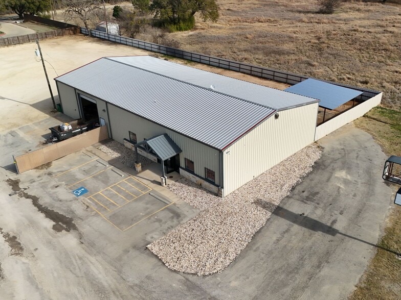 More Photos Of 1511 S Graham St, Stephenville General Retail For Sale