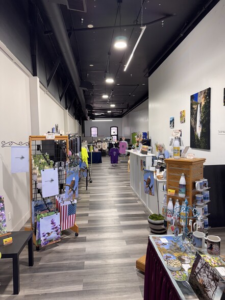 More Photos Of 1017 Front St, Sacramento Storefront Retail Office For Sale