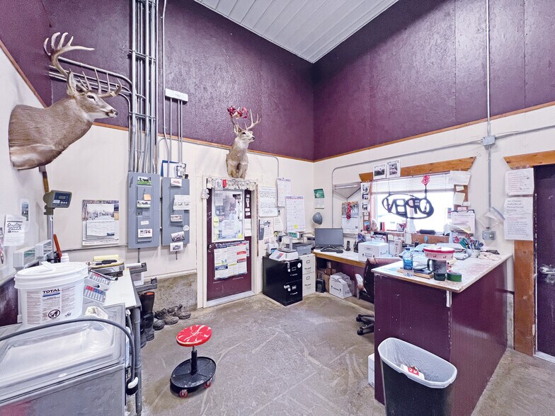 More Photos Of 55 Main St, Dell Industrial For Sale