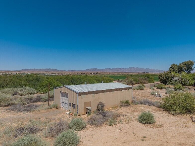 More Photos Of 9512 S Evans Ln, Mohave Valley Warehouse For Sale