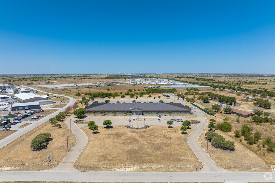 More Photos Of 9500 Glascock Drive, Cresson Office For Sale