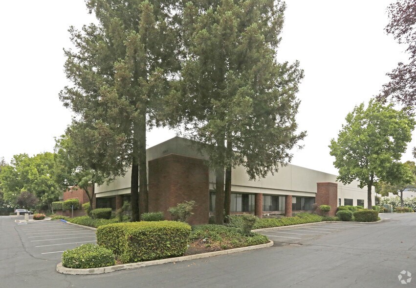 More Photos Of 720-740 S Milpitas Blvd, Milpitas Research And Development For Lease