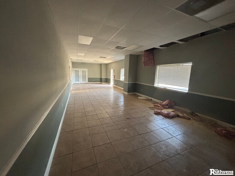 More Photos Of 1503 N Lake Ave, Avon Park Storefront Retail Office For Sale