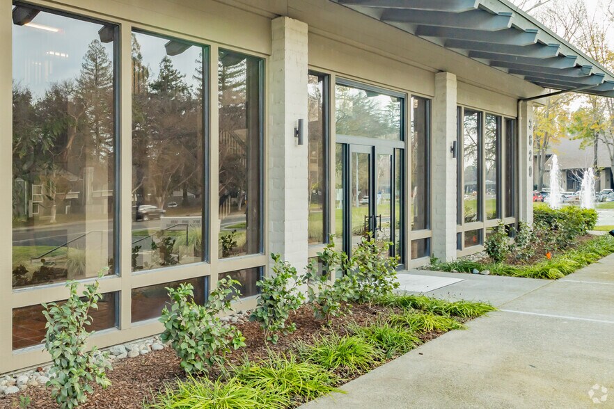 More Photos Of 3620 American River Dr, Sacramento Office For Lease