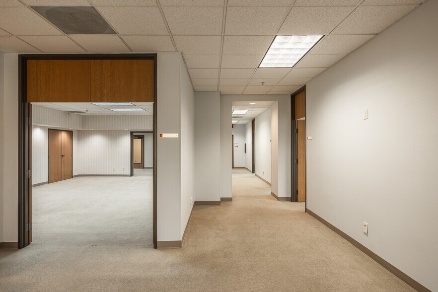 More Photos Of 2540 W Shaw Ln, Fresno Office For Sale