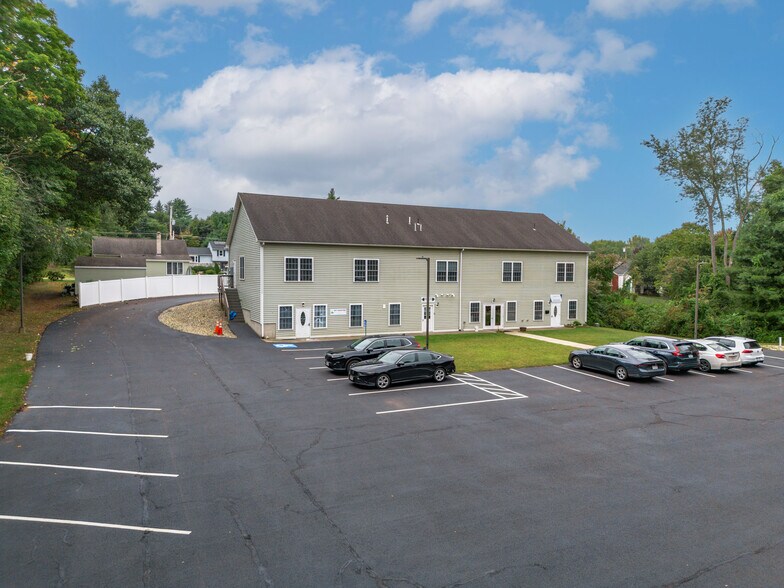 More Photos Of 442 State St, Belchertown Office Residential For Sale