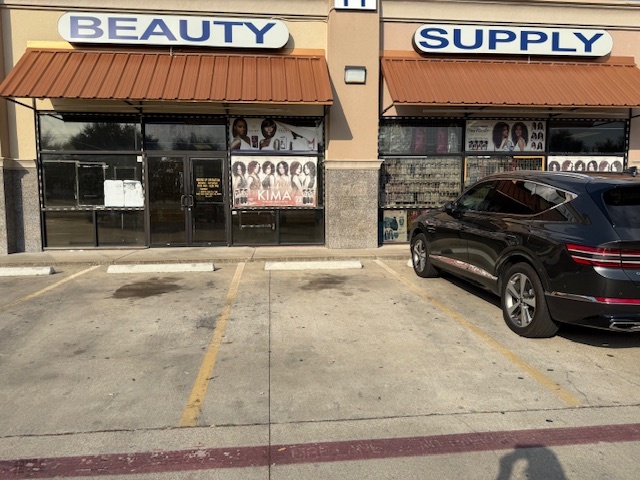 Primary Photo Of 311 E Stan Schlueter Loop, Killeen Storefront For Lease