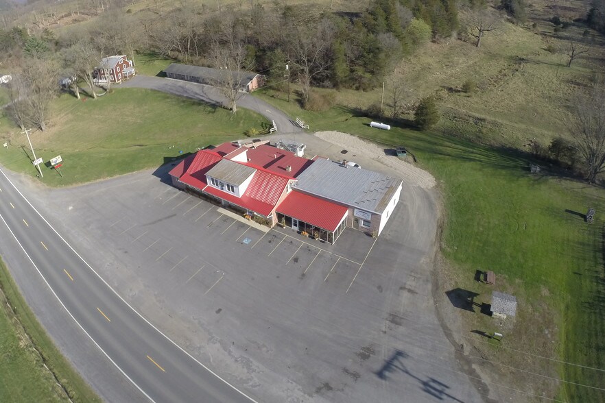 More Photos Of 8079 State Road 259, Lost River Hotel For Sale