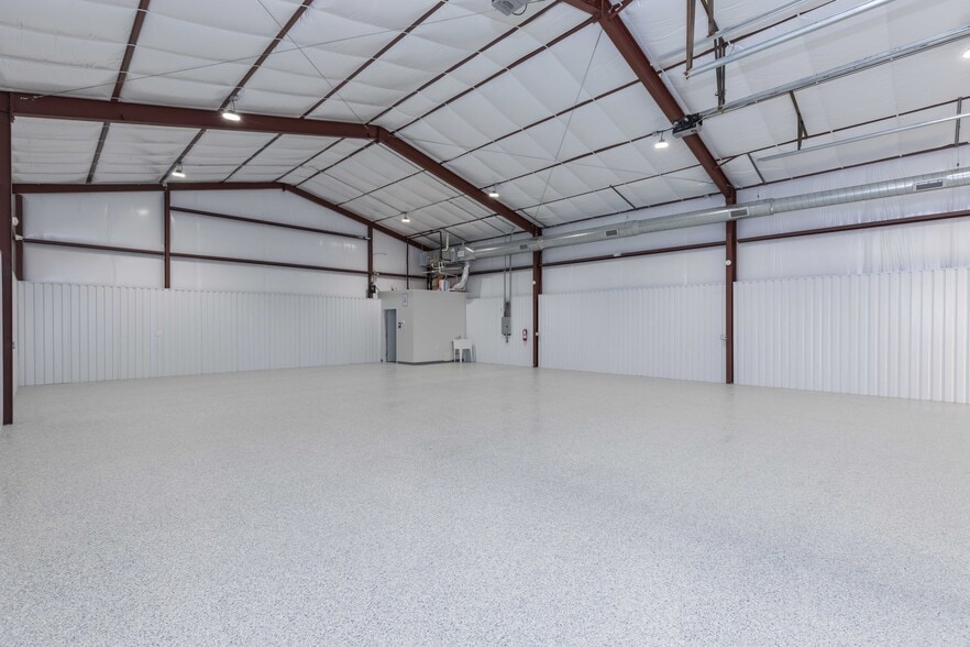 More Photos Of 8205 Amarillo Blvd W, Amarillo Industrial For Sale