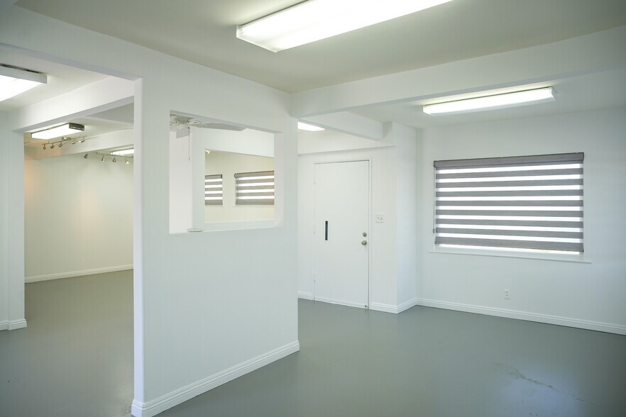 More Photos Of 649-655 W Commonwealth Ave, Fullerton Office For Sale