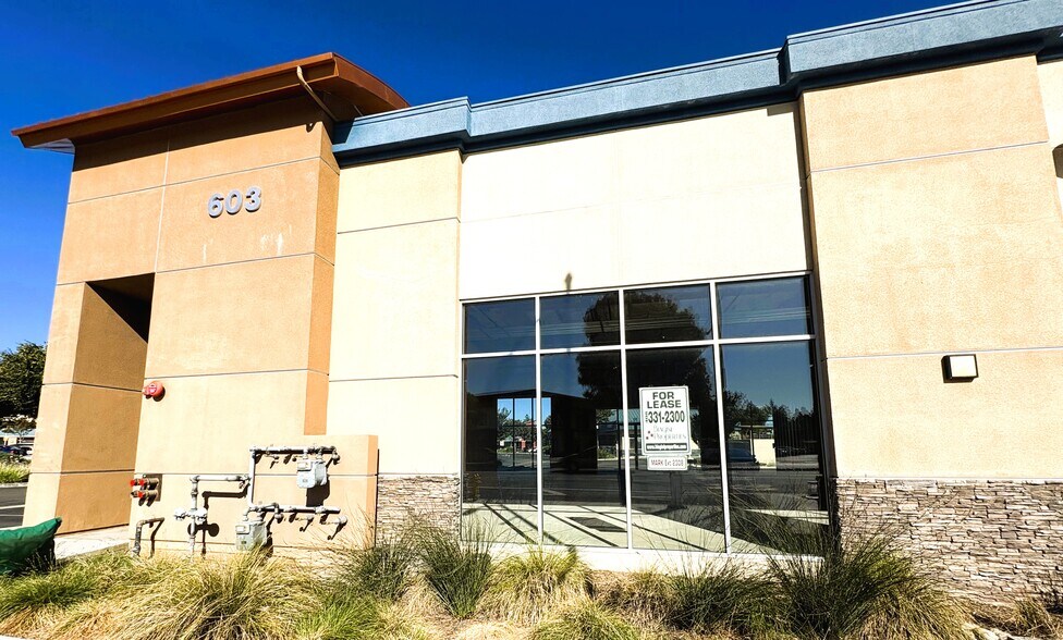 More Photos Of 651-685 Saratoga Ave, San Jose Unknown For Lease
