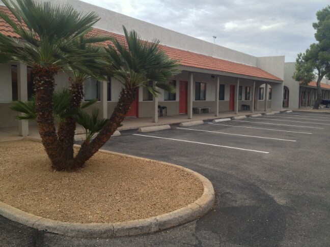More Photos Of 2100 N Wilmot Rd, Tucson Light Manufacturing For Lease