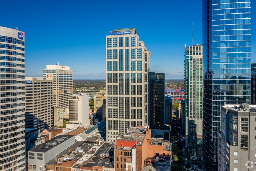 More Photos Of 424 Church St, Nashville Office For Lease