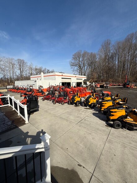 More Photos Of , Upper Marlboro General Retail For Sale