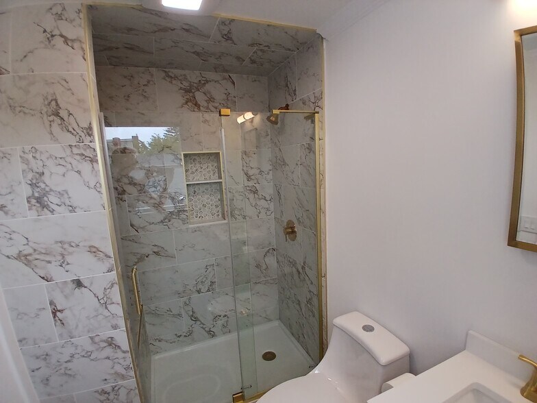 More Photos Of 117 Water St, Stonington Apartments For Sale
