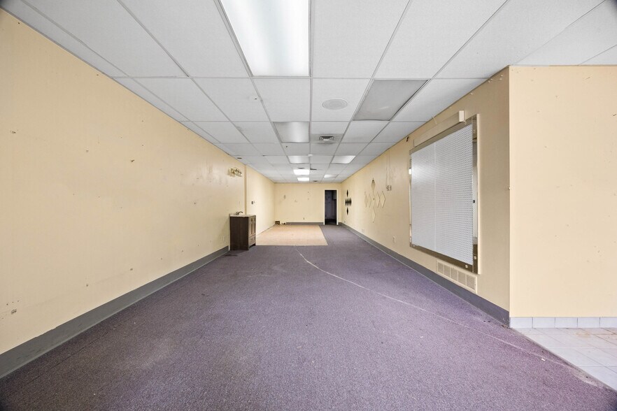 More Photos Of 42 S Main St, Churchville Storefront For Lease