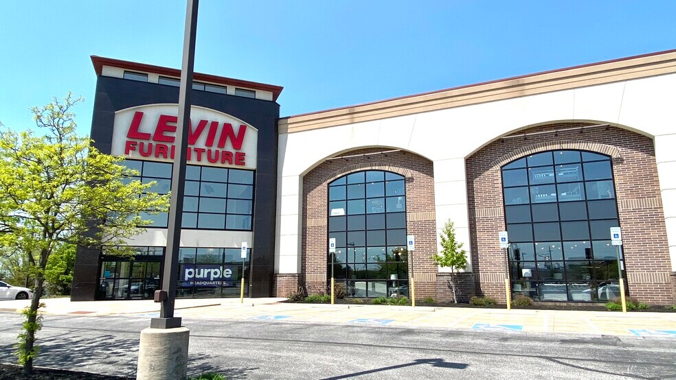 More Photos Of 7715 Mentor Ave, Mentor Freestanding For Sale