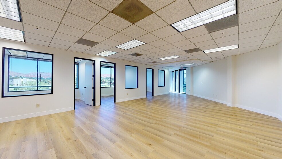 More Photos Of 30851 Agoura Rd, Agoura Hills Loft Creative Space For Lease
