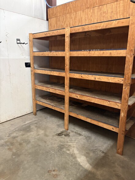 More Photos Of 4134 US 441, Lake City Light Manufacturing For Lease