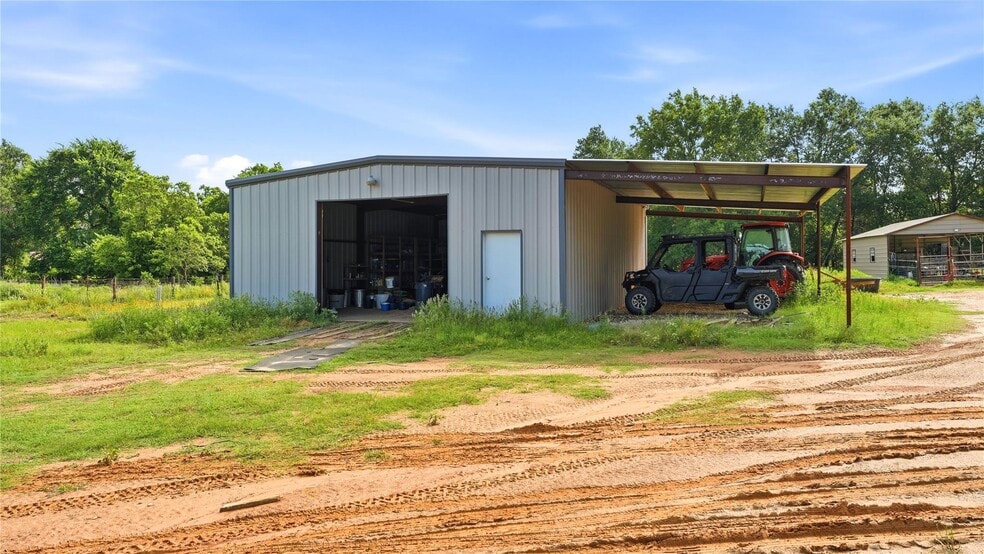 More Photos Of 632 County Road 340A, Milano Land For Sale