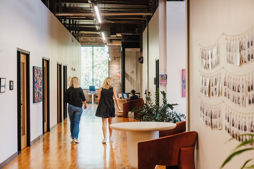 More Photos Of 110 Somerville Ave, Chattanooga Coworking Space