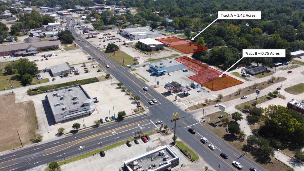 Primary Photo Of 401 US Highway 96 S, Silsbee Land For Sale