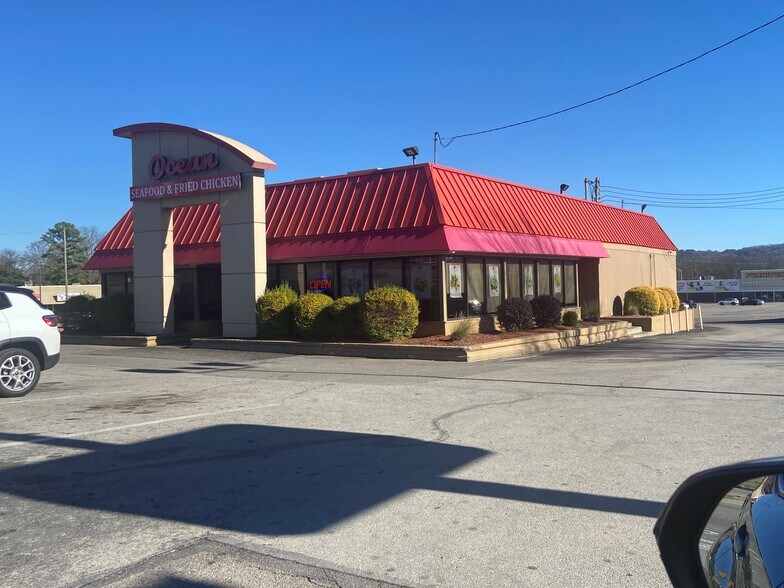 More Photos Of 2-34 Phillips Dr, Birmingham Unknown For Lease