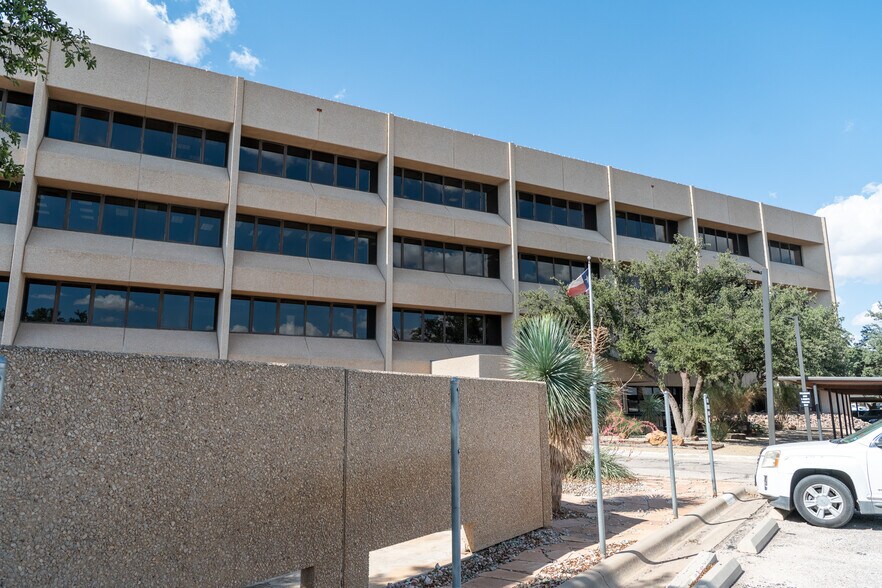 Primary Photo Of 125 W Missouri Ave, Midland Office For Sale