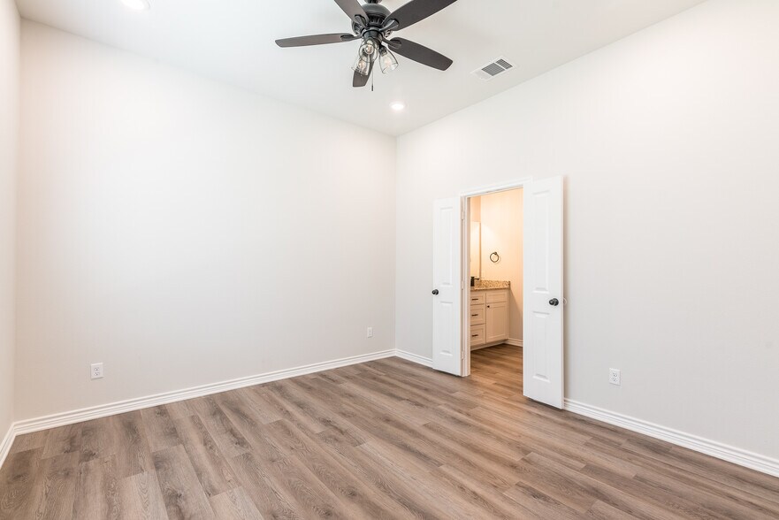 More Photos Of 14151 County Road 192, Tyler Apartments For Sale