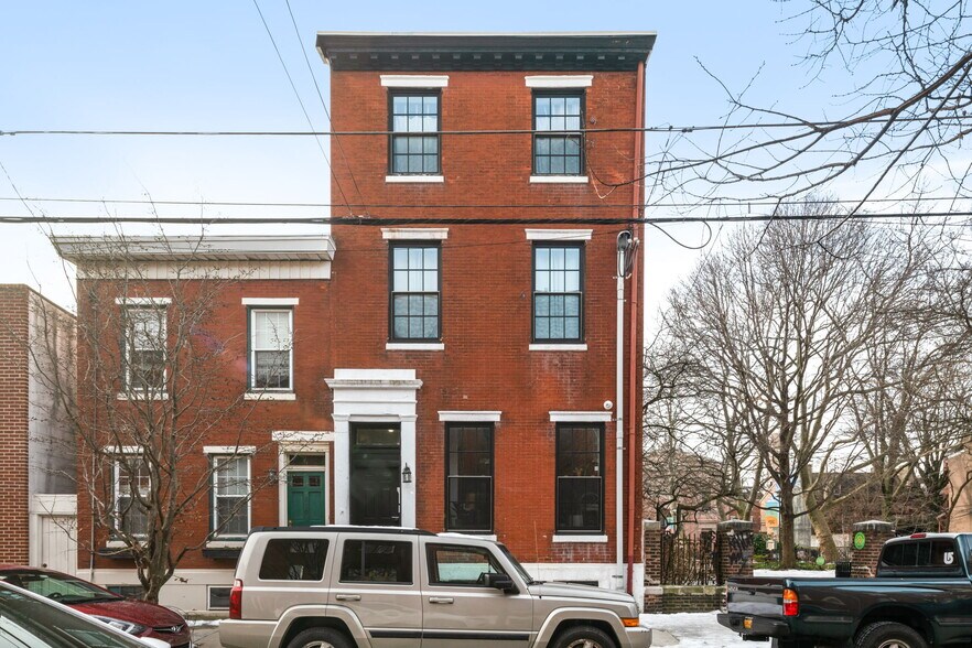 Primary Photo Of 212 Catharine St, Philadelphia Apartments For Sale