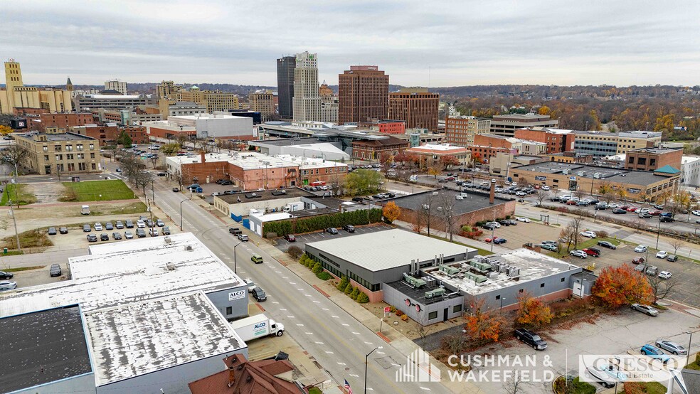 More Photos Of 62 N Summit St, Akron Manufacturing For Sale