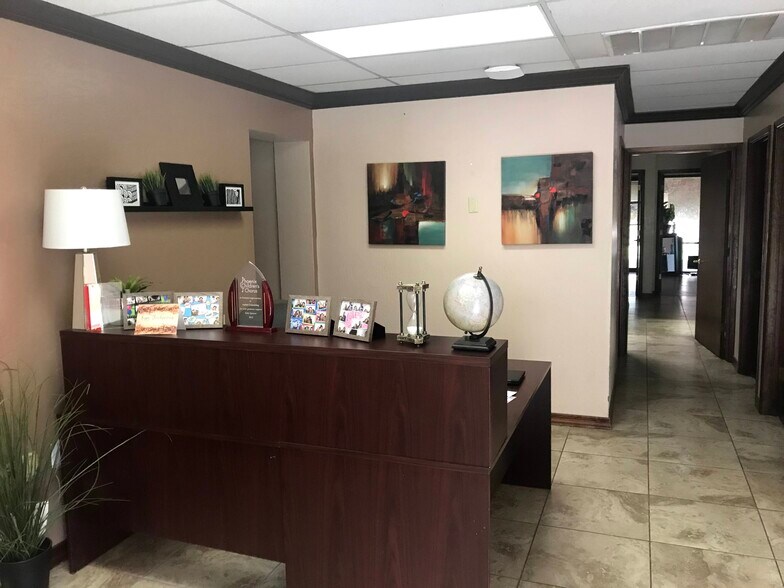 More Photos Of 410 E Southern Ave, Tempe Medical For Lease