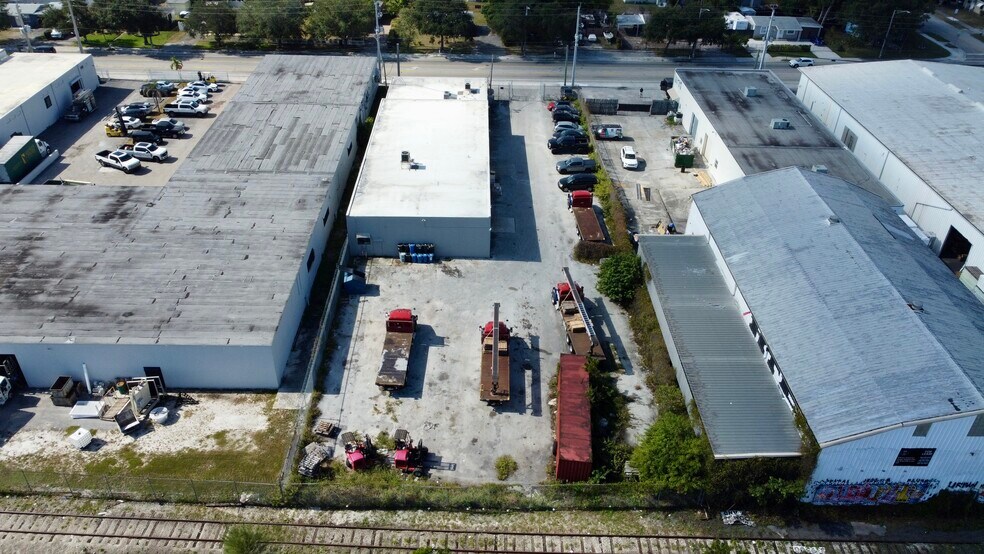 More Photos Of 1220 NW 23rd Ave, Fort Lauderdale Warehouse For Sale