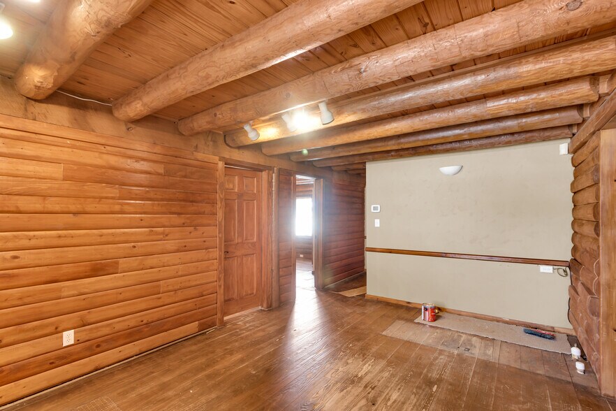 More Photos Of 100 Quest Ct, Keller Office For Sale