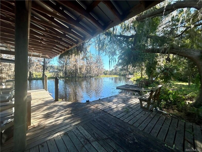 More Photos Of 4210-4218 E Lake Park Dr, Hernando Manufactured Housing Mobile Home Park For Sale