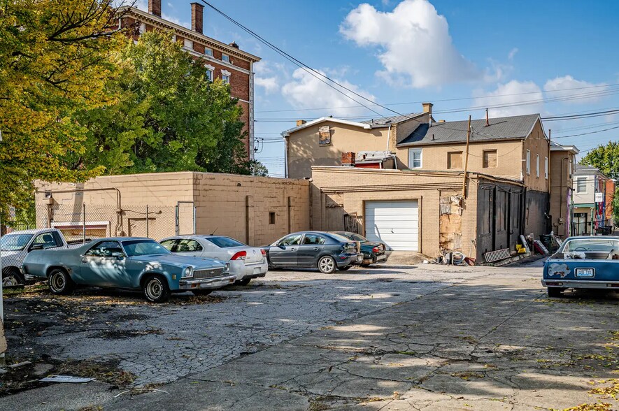 More Photos Of , Louisville Unknown For Sale