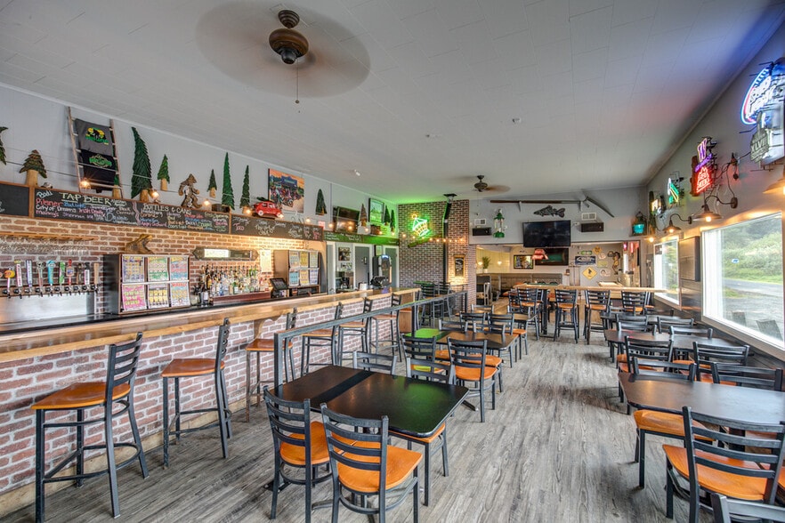 More Photos Of 3119 SR-109, Copalis Beach Restaurant For Sale