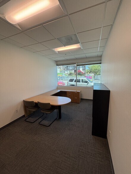 More Photos Of 490 Grand Ave, Oakland Office For Lease