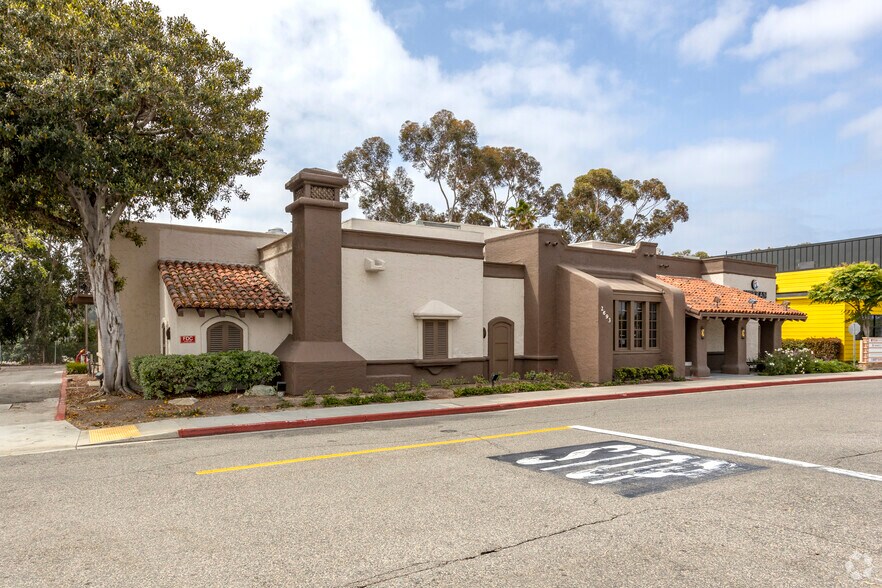 More Photos Of 2217-2739 Vista Way, Oceanside Unknown For Lease