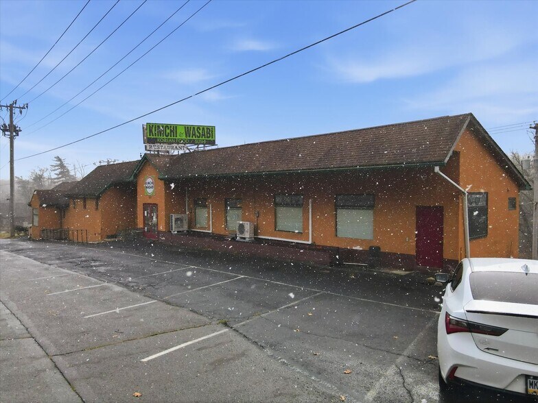 More Photos Of 1874 Route 611, Mount Pocono Restaurant For Sale