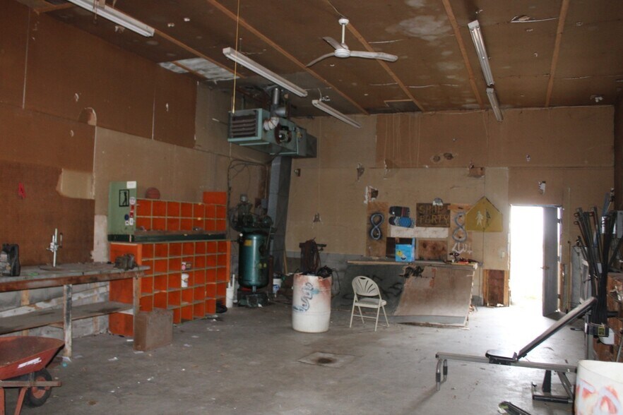 More Photos Of 72 Unity St, Turners Falls Freestanding For Sale