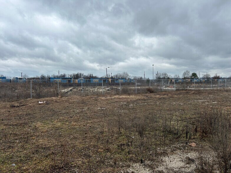 More Photos Of 5th Avenue and 25th street, Huntington Land For Sale