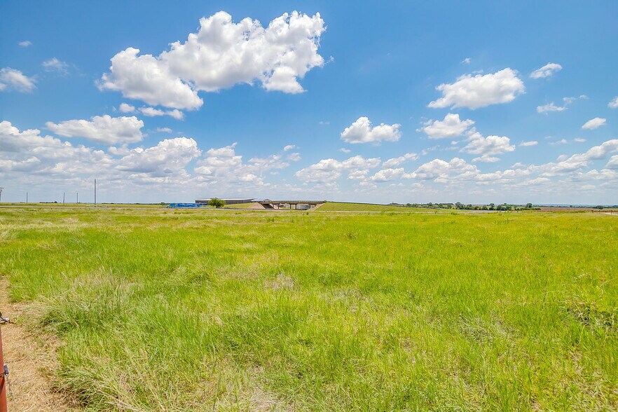 More Photos Of 8309 County Road 106, Grandview Land For Sale